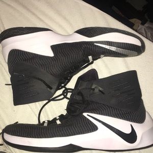 Nike Zoom Clearout 2016 basketball shoes